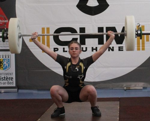 Dommage pour la deuxième barre Chloé, tu t'es bien reprise. Bravo... Arraché 37kg