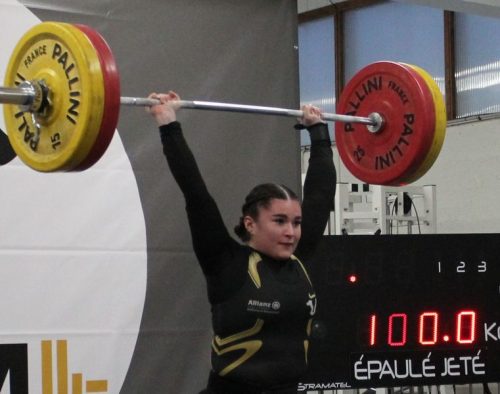 Superbe Ambre,  bravo mignonne.... E. Jeté 100kg / Total 195.82